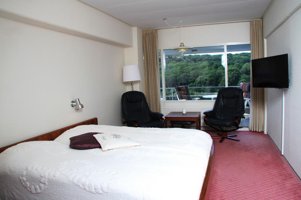 אלינגה Hotel Hammerso חדר תמונה
